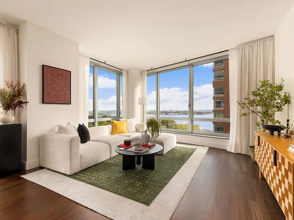 30 West St APT 12E, New York, NY 10004