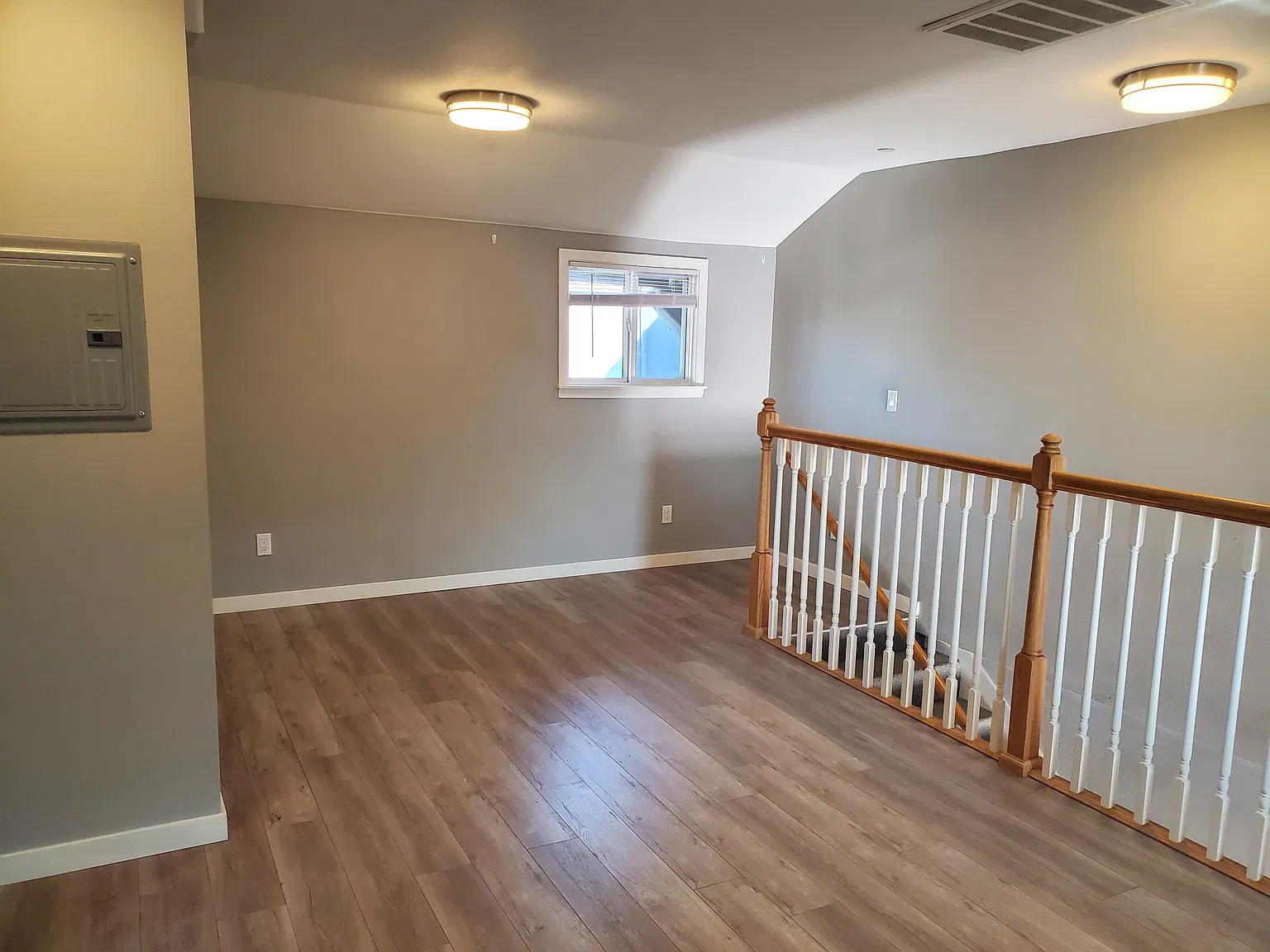 3217 Telegraph Ave — Photo 3