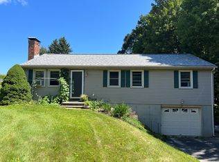 54 High St, Jefferson, MA 01522