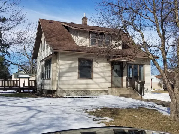 440 3rd Ave SE, Milaca, MN 56353