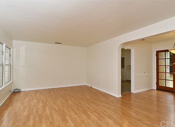 3rd image of 2141 Montair Ave