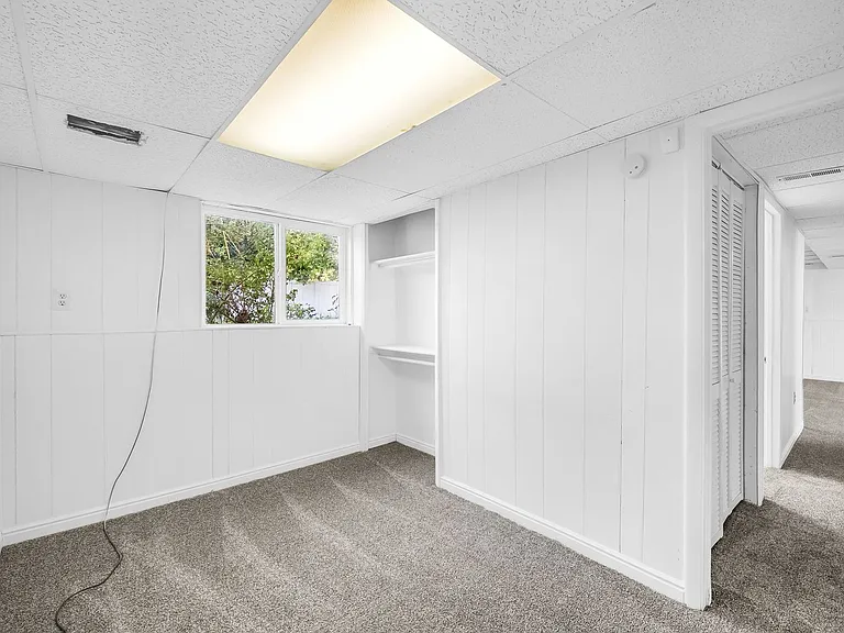 749 N Colonial Ave — Photo 22