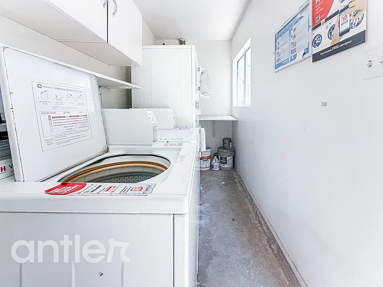 2400 Marshallfield Ln #IA — Photo 11