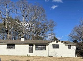 6574 Wendell Cir, Morrow, GA 30260