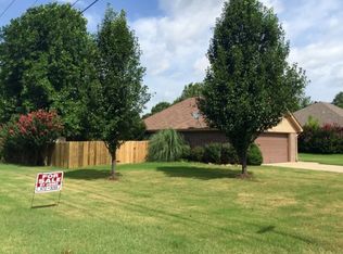 2405 Morse Dr, Conway, AR 72032