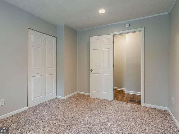 18th image of 3633 Bunker Hill Dr SW