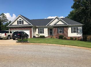 187 Tanners Mill Rd, Chapin, SC 29036