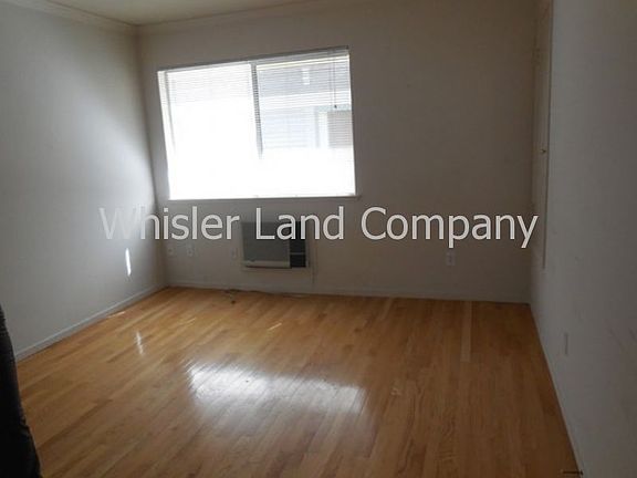 2nd image of 1813 O St APT 8