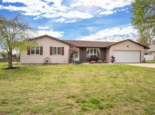 16143 Lynn Acre, Effingham, IL 62401