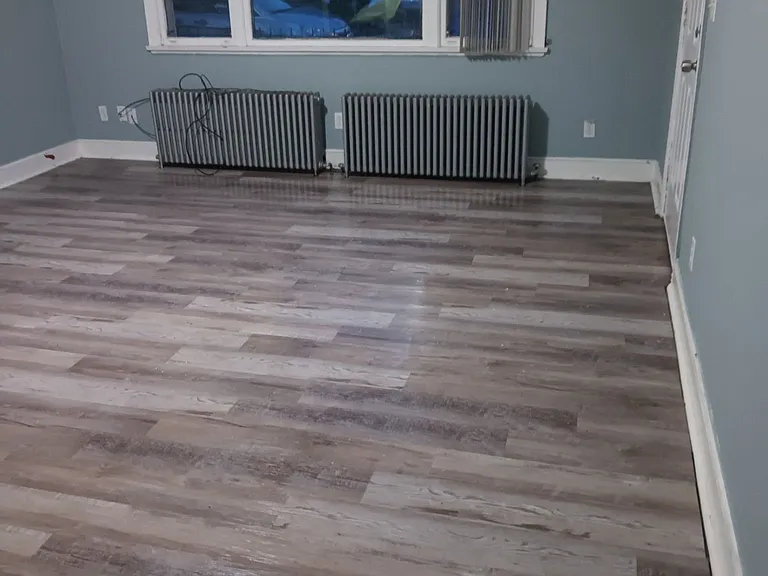 107 Shelley St — Photo 12