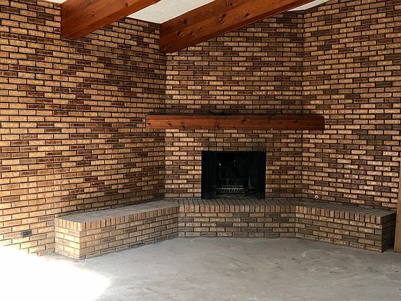 5th image of 61 Lincolnshire Dr