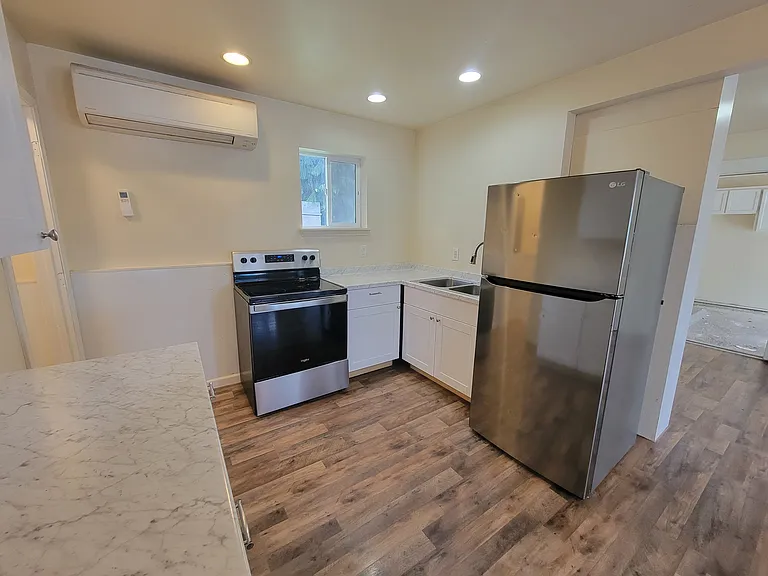 4114 McCall Blvd W — Photo 4