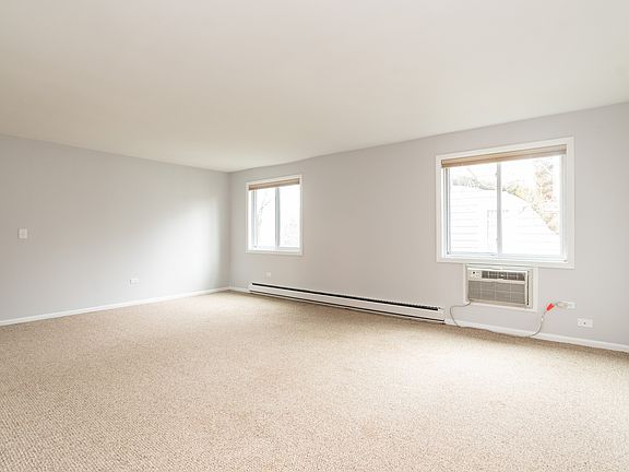 4th image of 391 Park Ave APT 203
