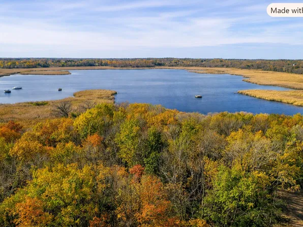6167 Lake Dr, Prior Lake, MN 55372