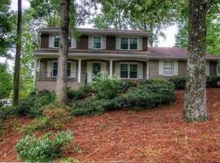 2671 Wood Hollow Dr, Dunwoody, GA 30360