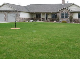 15857 Rustic Ln, Vicksburg, MI 49097