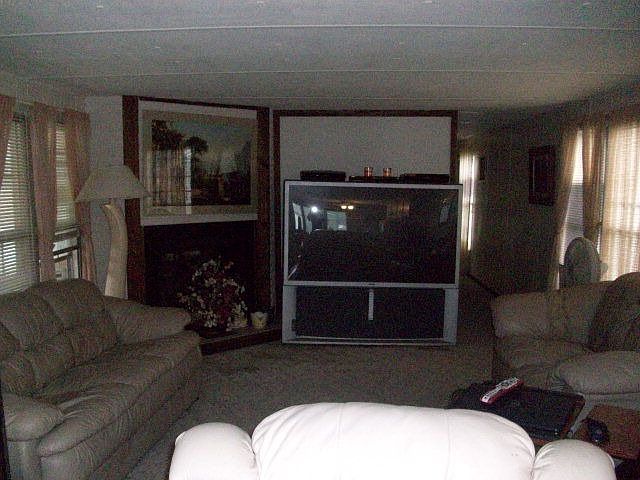 2nd image of 569 Gallagher Rd
