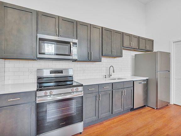 4th image of 1406 Fairmount Ave #10