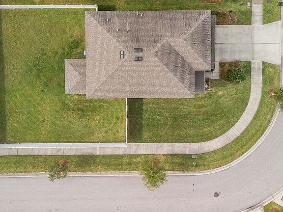 4th image of 5920 Sweet Birch Dr