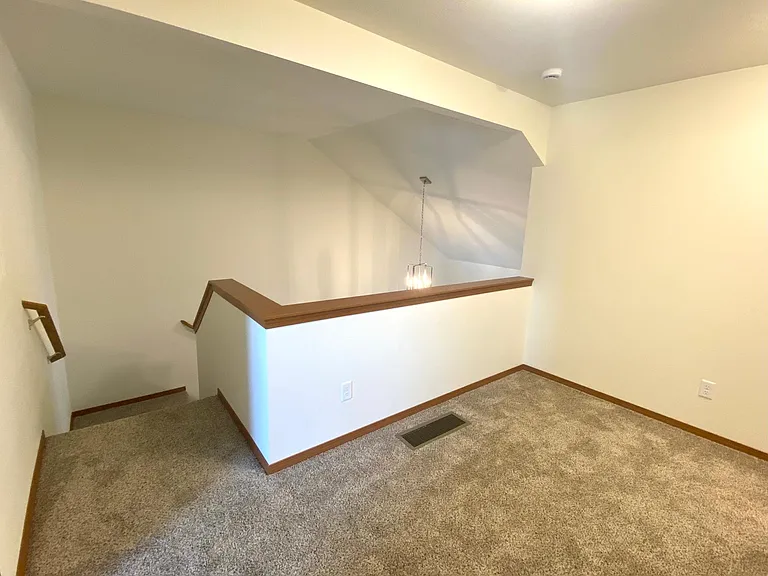 2311 N Bessie Rd — Photo 11