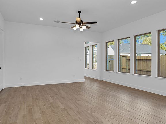 3rd image of 615 Crested Duck Ct