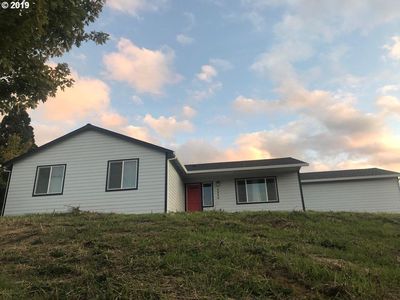 2820 E 10th St, The Dalles, OR, 97058