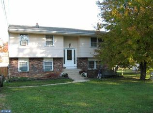 6 Maricopa Trl, Browns Mills, NJ 08015