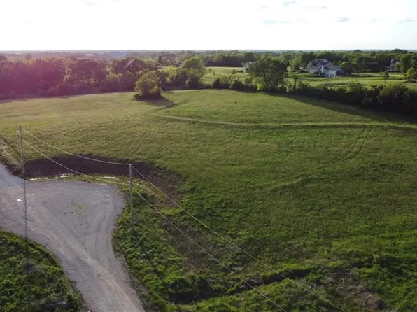 20 Hidden Hills Ests, Warrensburg, MO 64093