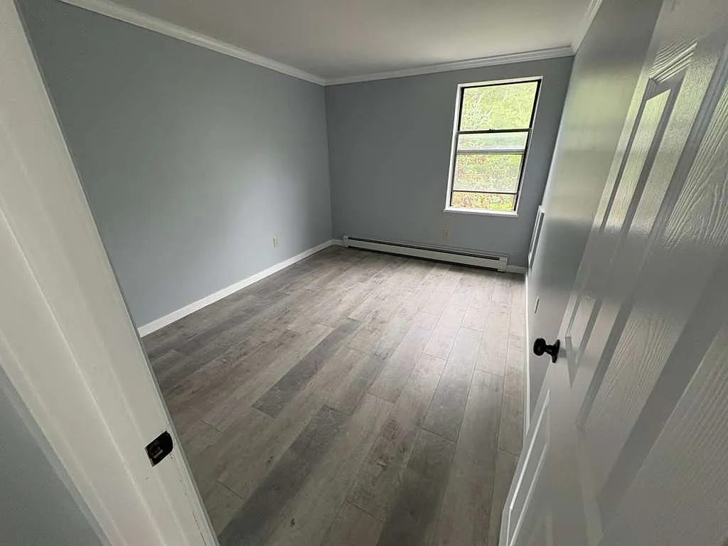 2 bed, $1,895 — Photo 4