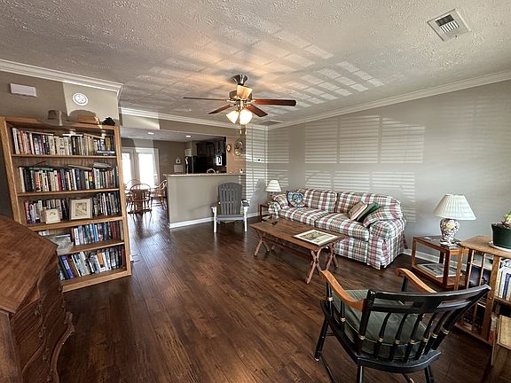 3rd image of 2507 Jackalope St