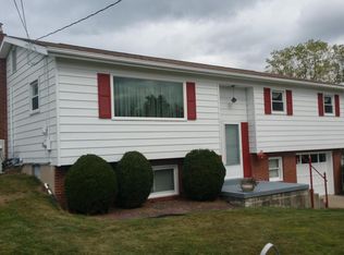 15 Morgan Ter, Larksville, PA 18651