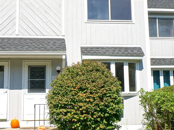 1306 Goffstown Road, Manchester, NH 03102
