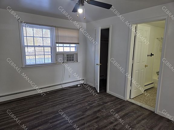 3rd image of 1630 N Pontiac Trl #C65f7b90d