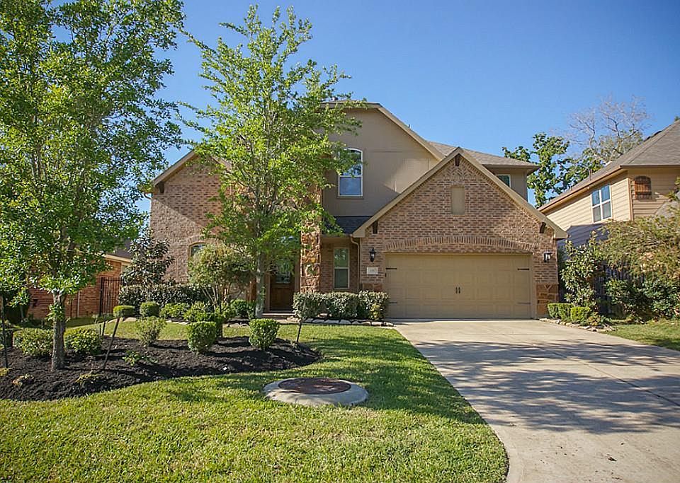 1st image of 139 Greenprint Cir
