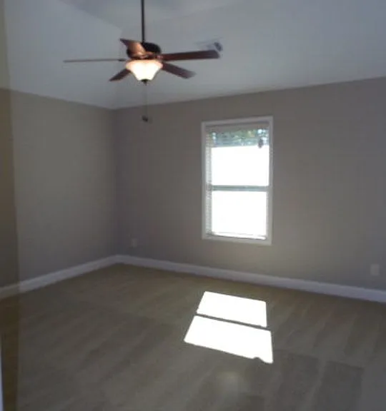 5600 Nicole Ct — Photo 13