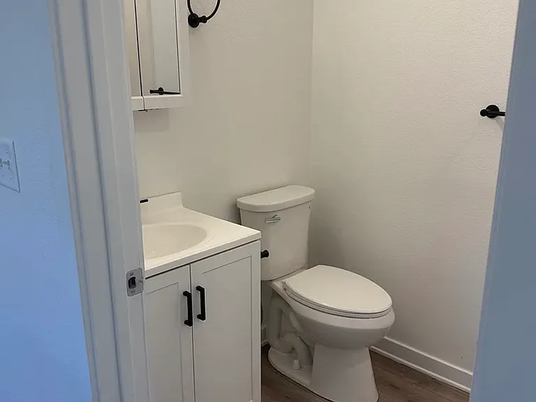 1433 Lakeview Ave #1 — Photo 8