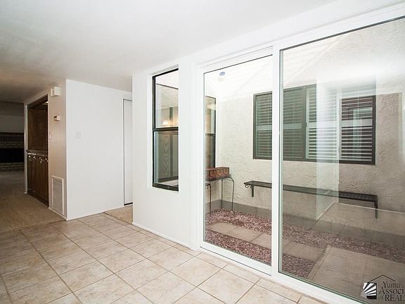 2nd image of 3004 S Torrey Pines Cir