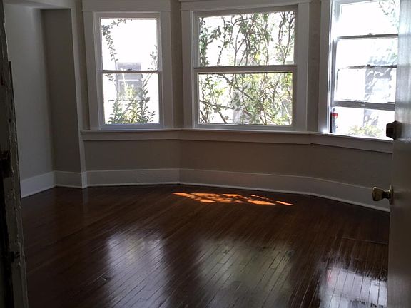 Living room without furniture