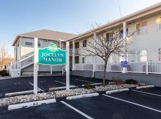 207 8th St #204W, Ocean City, MD 21842