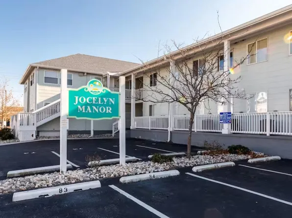 207 8th St #204W, Ocean City, MD 21842