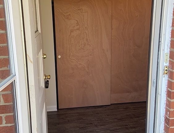 5th image of 2115 Alpena Ave