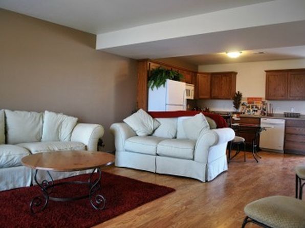 630 Maple Ln #640