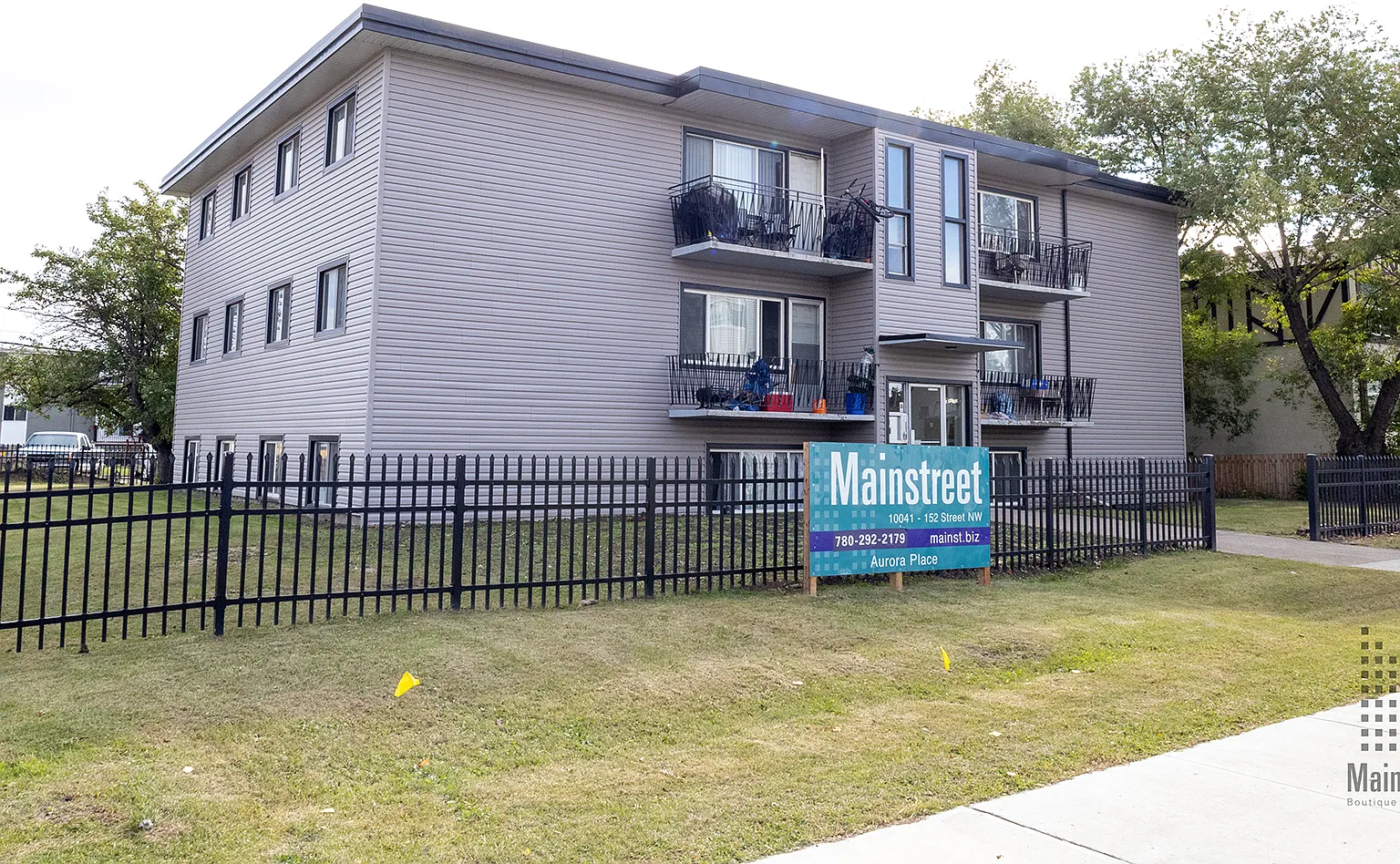 Aurora Place Apartments — Photo 1