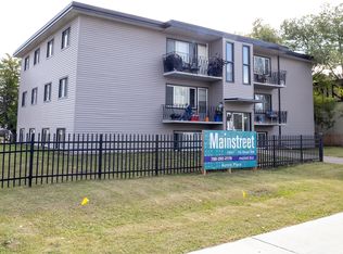 10041 152nd St NW, Edmonton, AB T5P 1X8