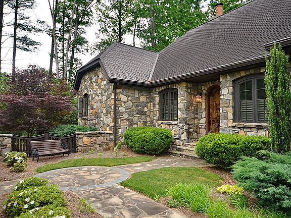 Courtyard view from Garage