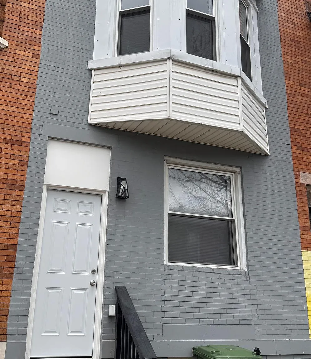 3 bed, 2.5 bath, 1176 sqft, $1,800 — Photo 1