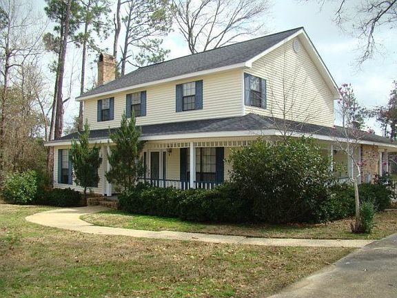 2nd image of 916 E Lakeshore Dr