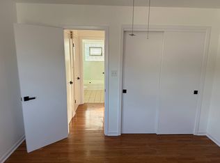 (Undisclosed Address), Brookfield, IL 60513