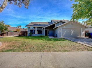 544 Clover Ave, Patterson, CA 95363