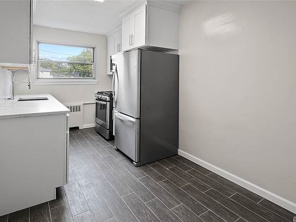5th image of 81-15 268th St Floor 1